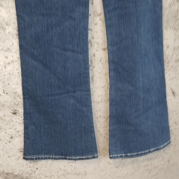 RVT Flare Jean's with Belt - Picture 7 of 8